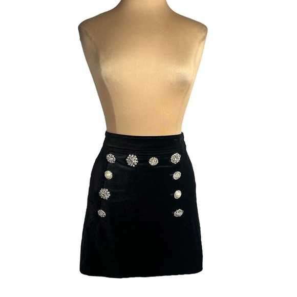 Veronica Beard Ording Crystal Button Black Velvet Miniskirt Size 6 - Picture 9 of 11